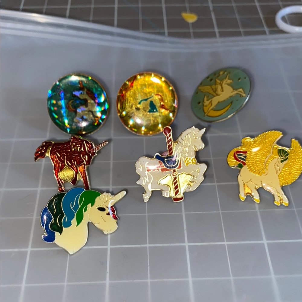 7 piece Colorful Unicorn and Pegasus Pin Set